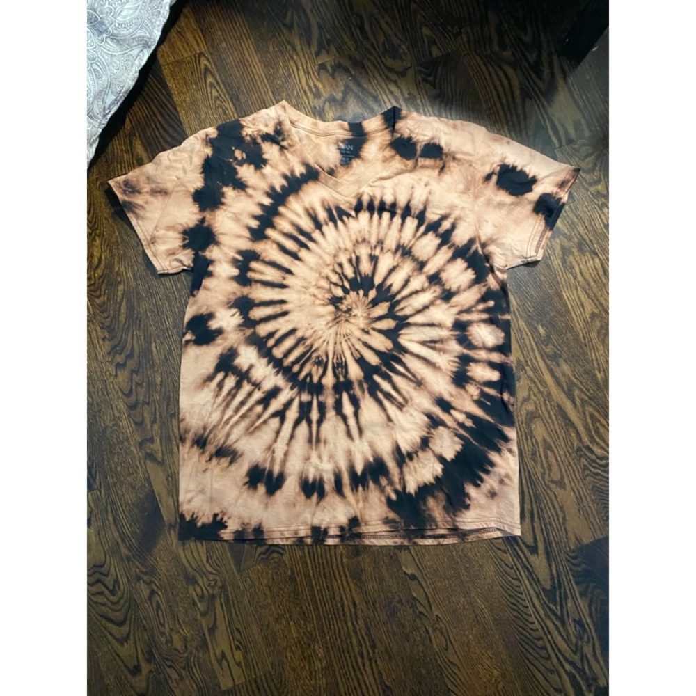 Bleach Dye/ Tie Dye Shirt